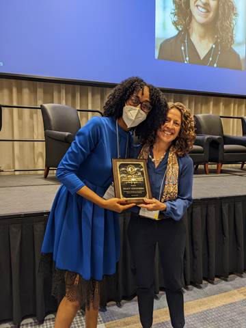 CHET Director, Dr. Nancy Schoenberg, Receives Outstanding Service Award