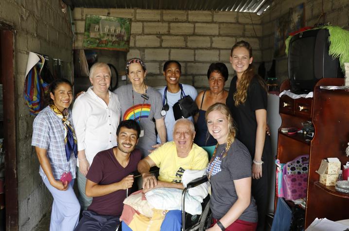 UK students and faculty in Santo Domingo, Ecuador