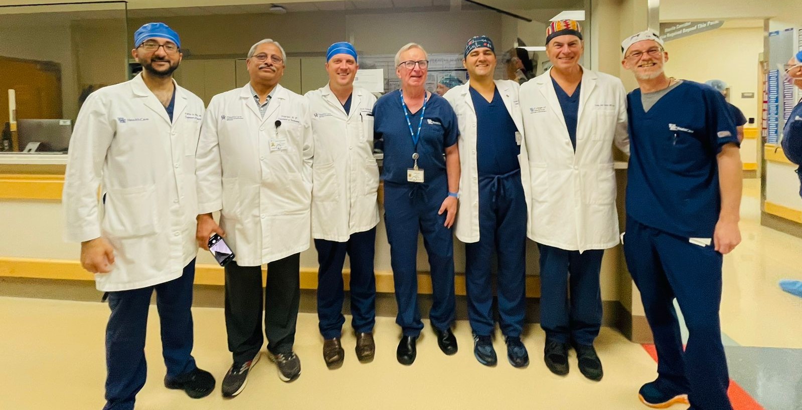 Dr. Tibbs and the faculty on his last day of surgery