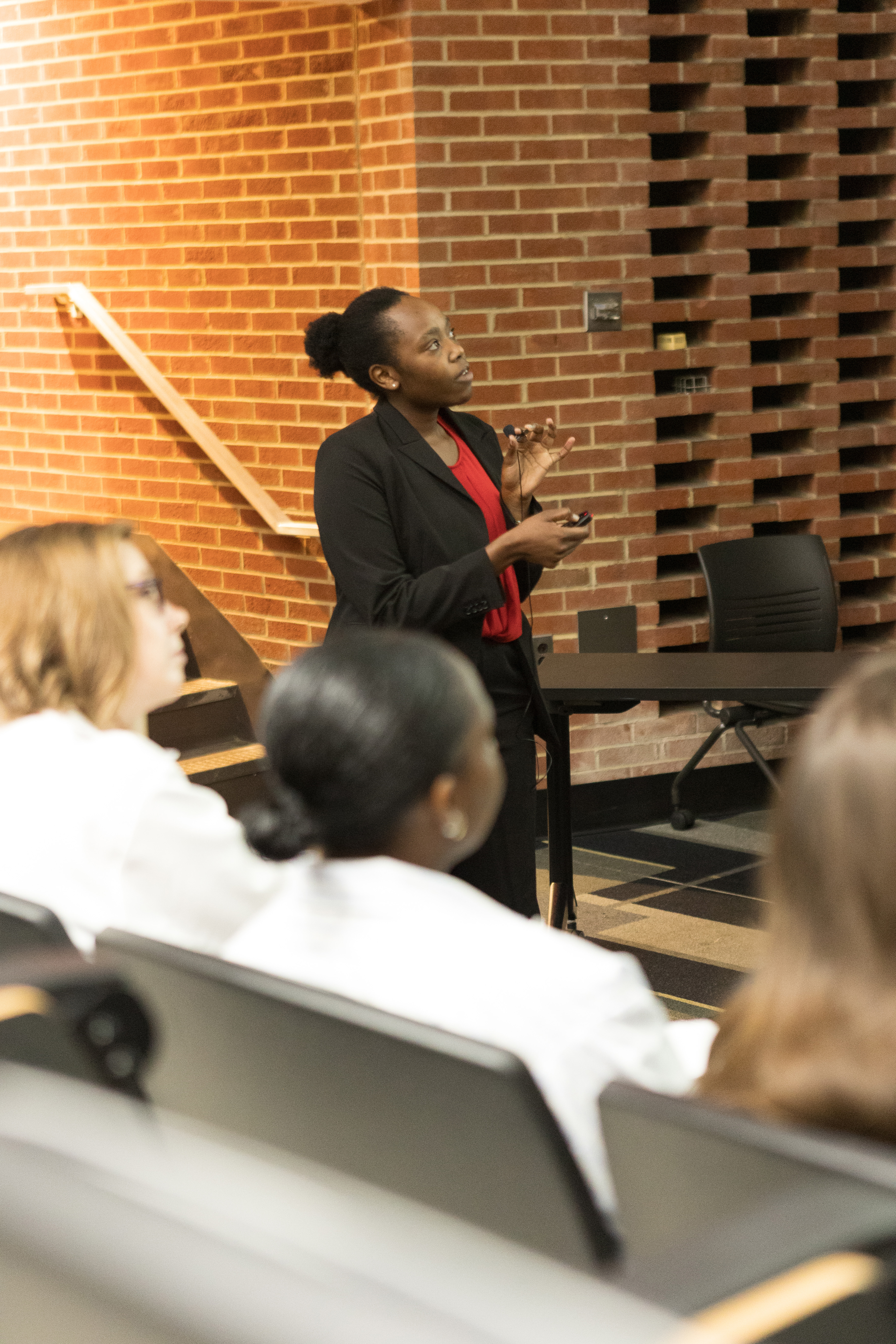 Nerissa Kiprotich-Jebet presents research during the 2025 AARTS Symposium 