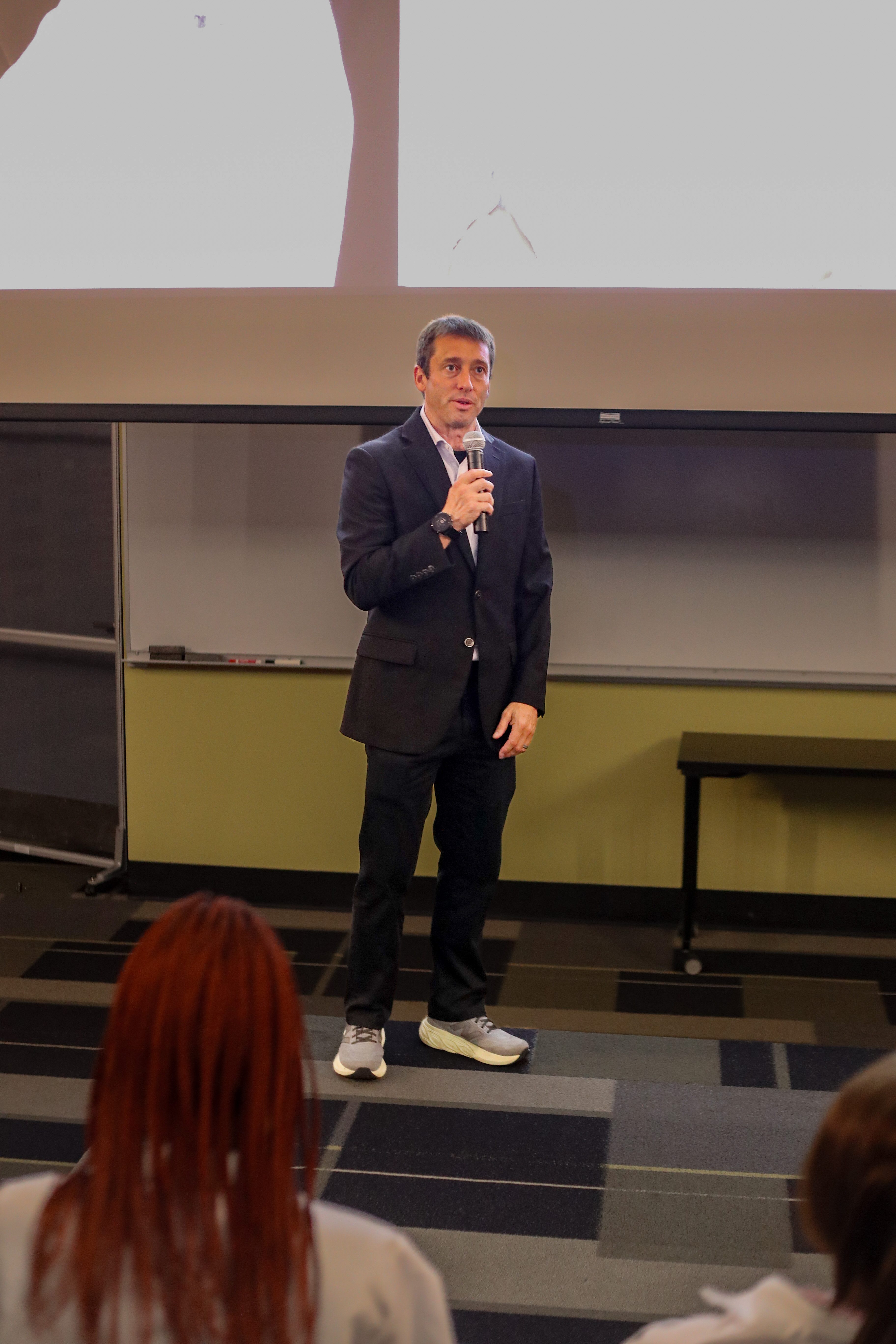 Dr. John Gensel, Director of SCoBIRC, giving the opening remarks at the beginning of the AARTS 2026 Symposium