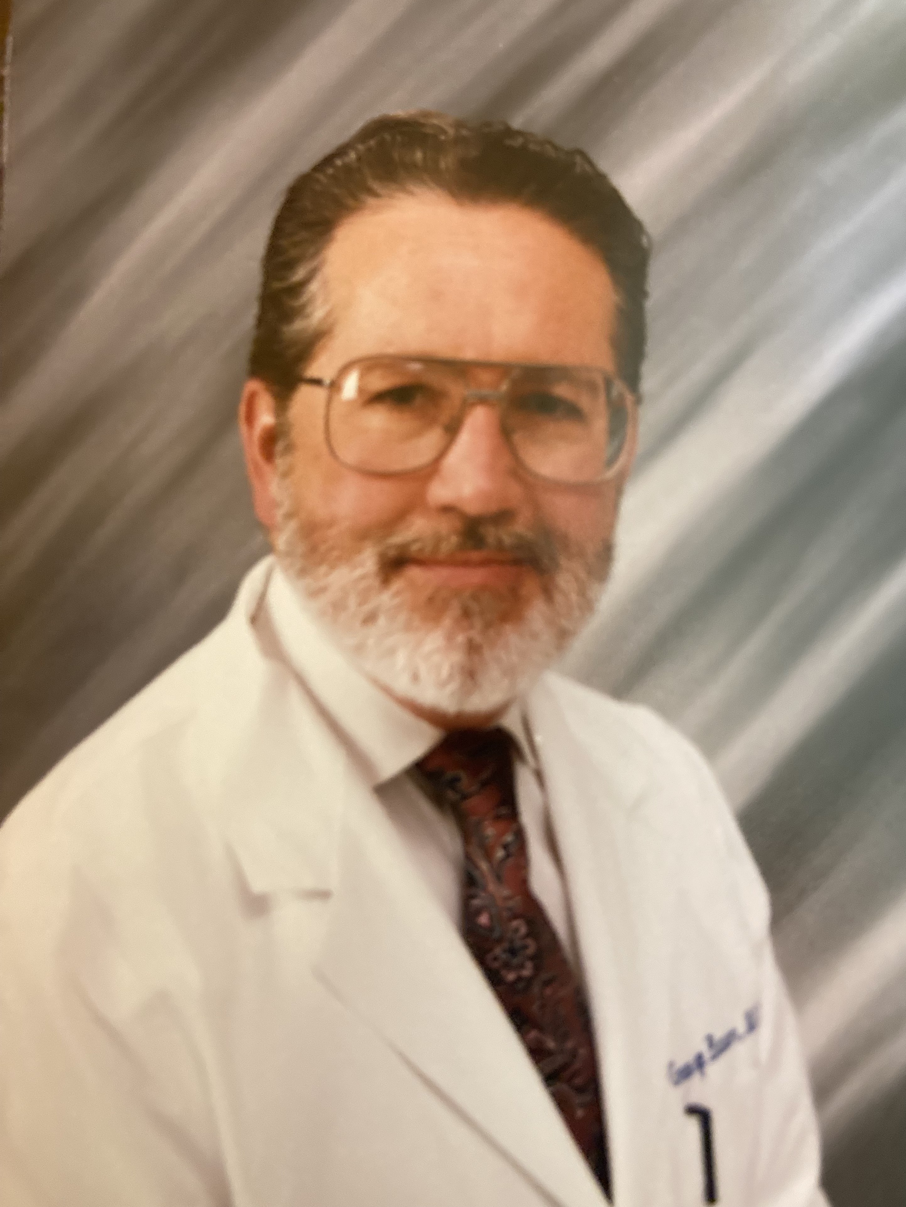 Dr. Bauer