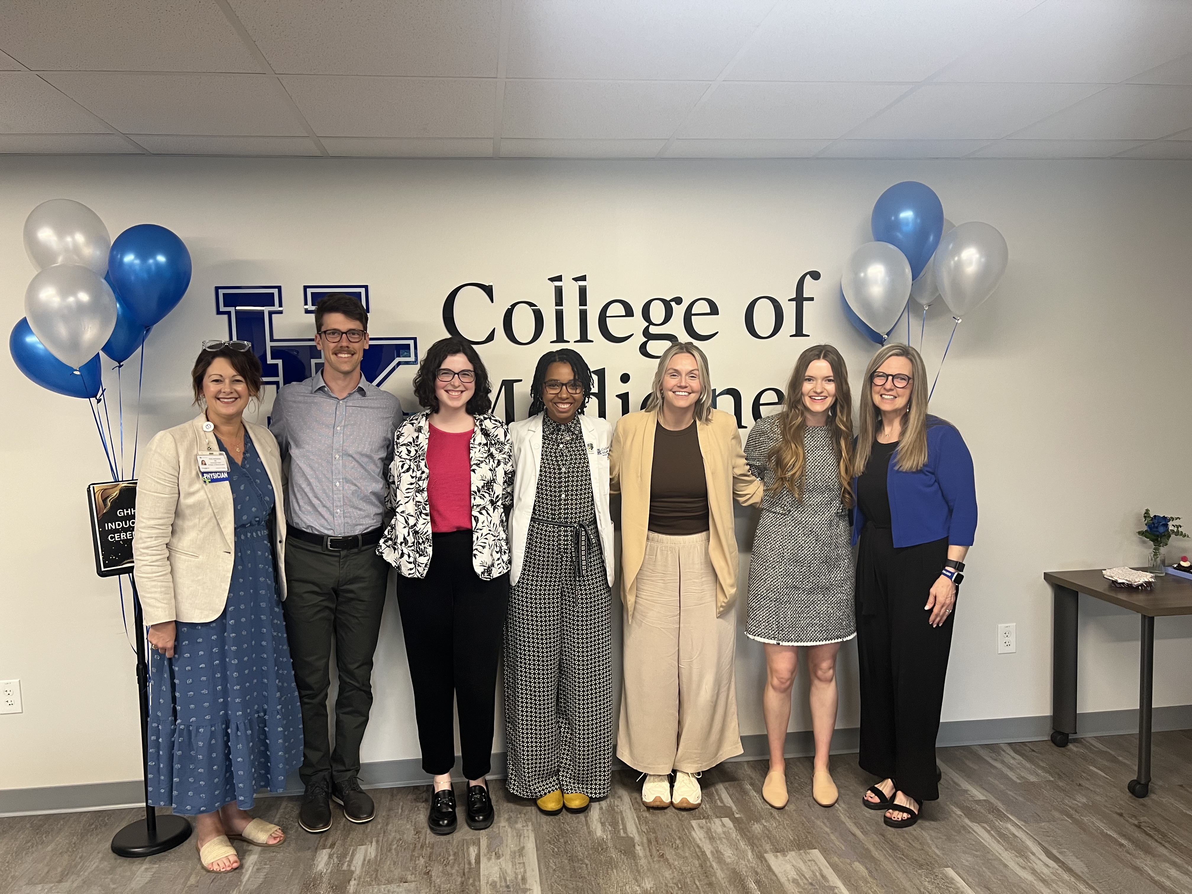 NKY Students with Dean