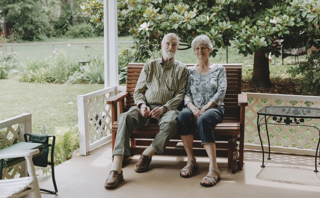 Neil Carey with his wife, Lora Lee Clark. Their reaction to Mr. Carey’s LATE diagnoses was mixed: “I don’t care what they call what I have,” he said. “Giving it a name just isn’t going to change anything.”
