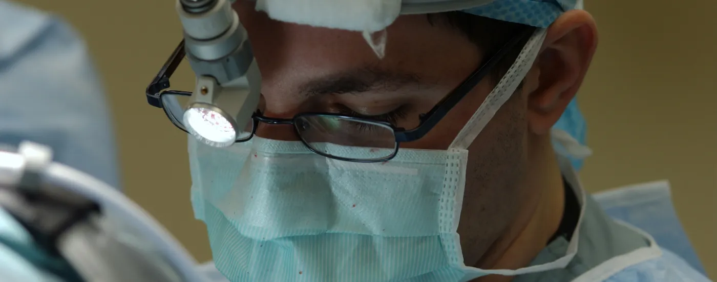 Eye surgeon