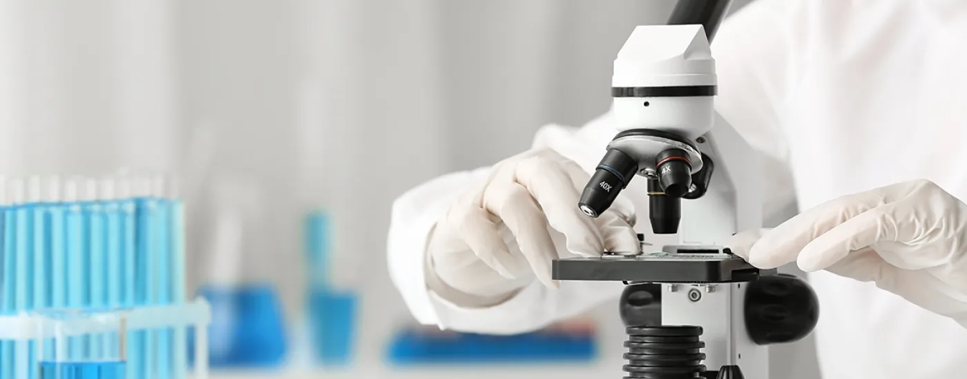 Microscope in lab environment