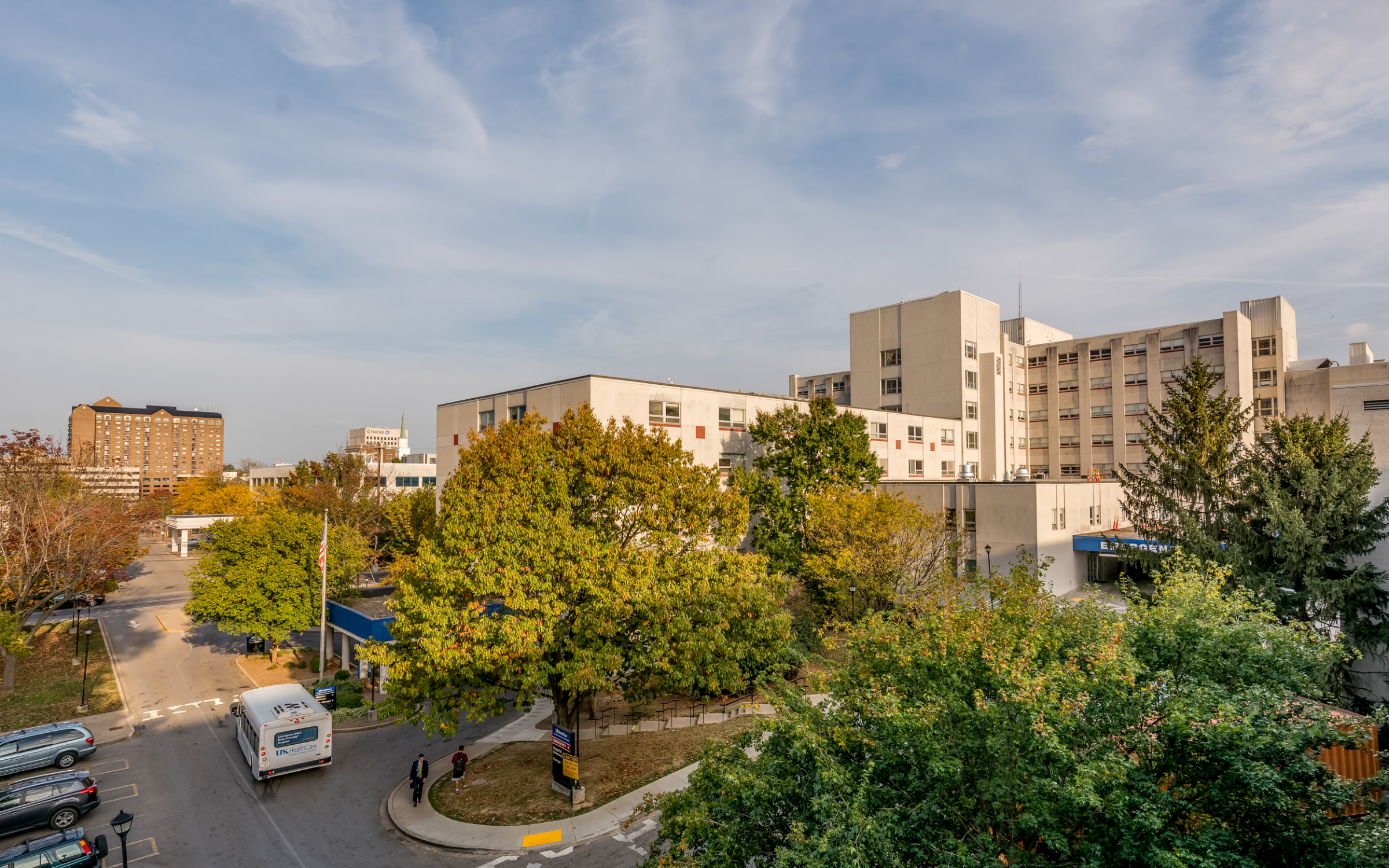 outside view of Good Samaritan Hospital