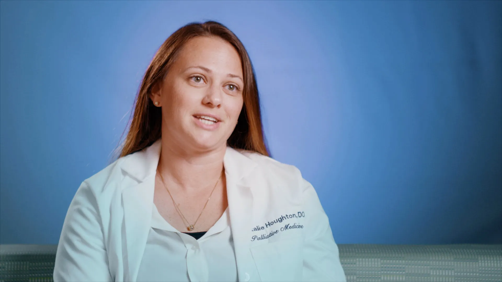 headshot of dr. natalie houghton