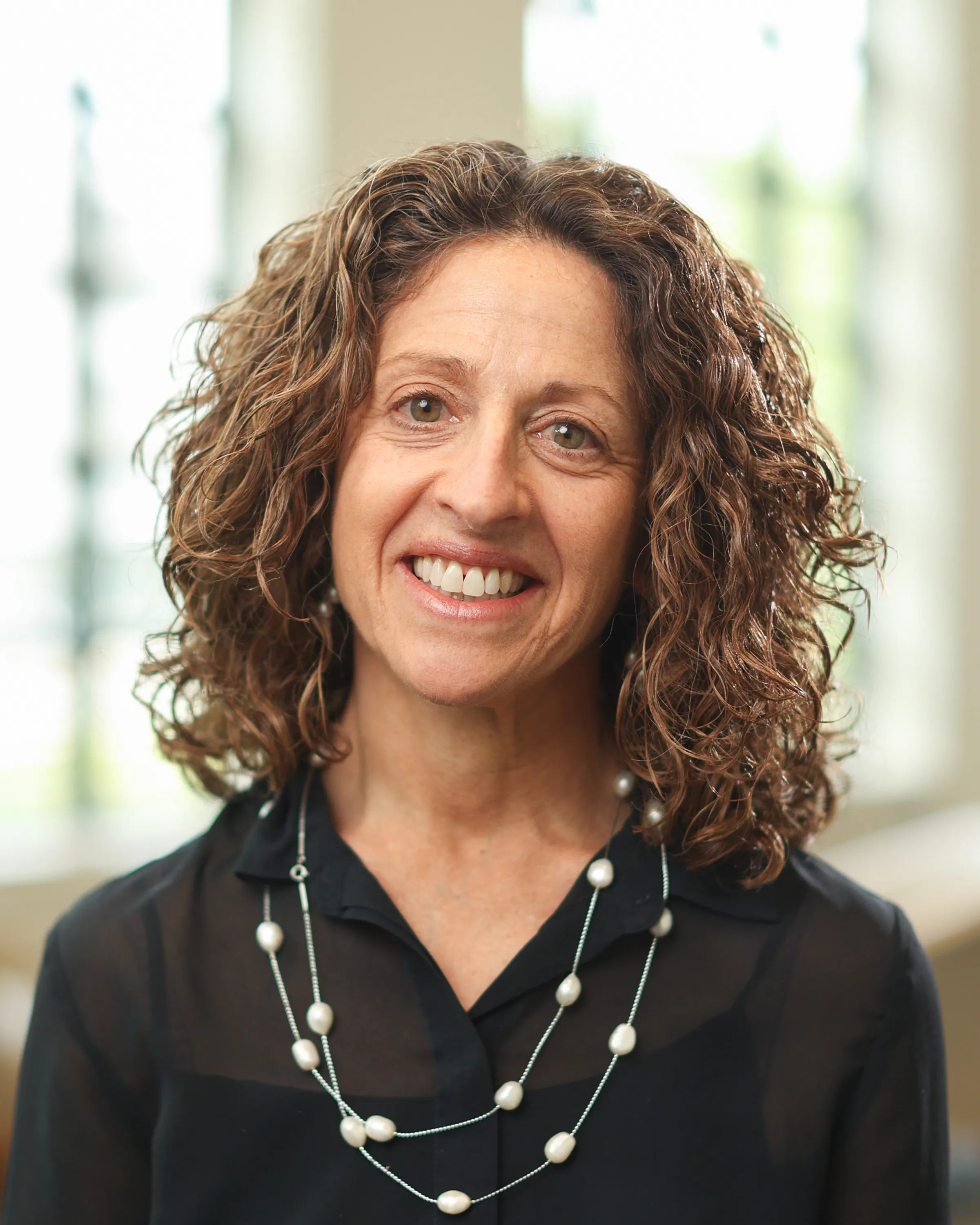Dr. Nancy Schoenberg