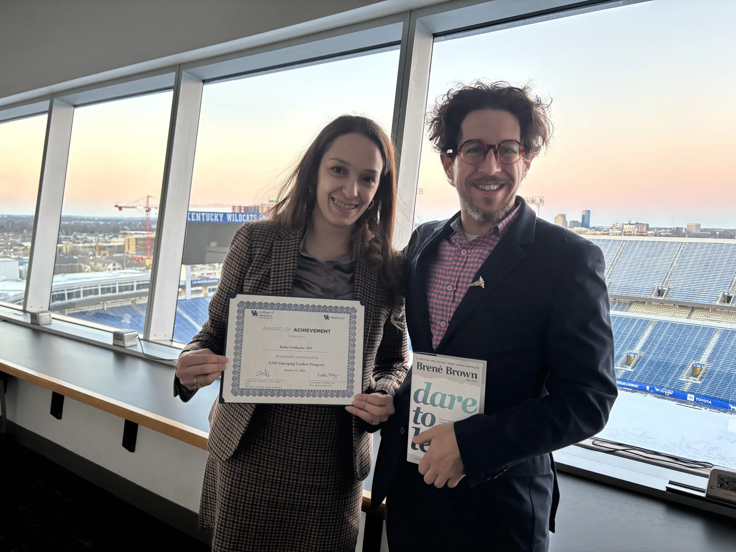 Dr. Hafsa Nebbache completed the GME Emerging Leader Program and our APD, Dr. Aaron Shmookler, attended to cheer her on!