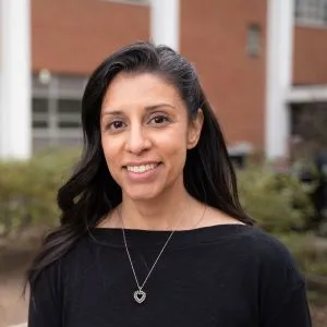 Dr. Julie Plasencia