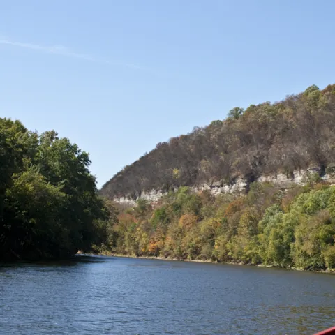 kentucky river and cliffside