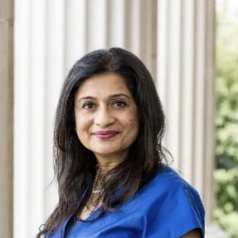 Caroline Paul, MD