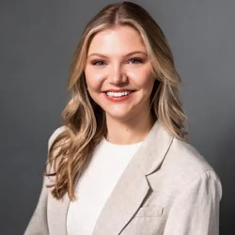 headshot of madison