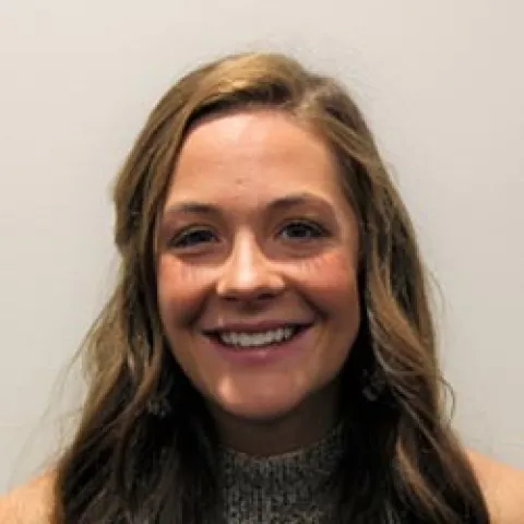 headshot of sydney