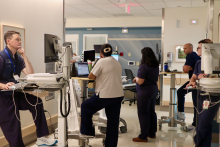 Students go through rounding in the ICU halls