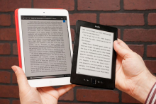 iPad-Mini-vs-Kindle-Paperweight-The-Best-E-Book-Reader.jpg