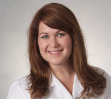 ragsdale_lindsayb_008_photo_white_coat.jpg
