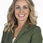 Headshot Jennifer Decker Philanthropy Medicine