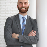 Benjamin Robinson headshot