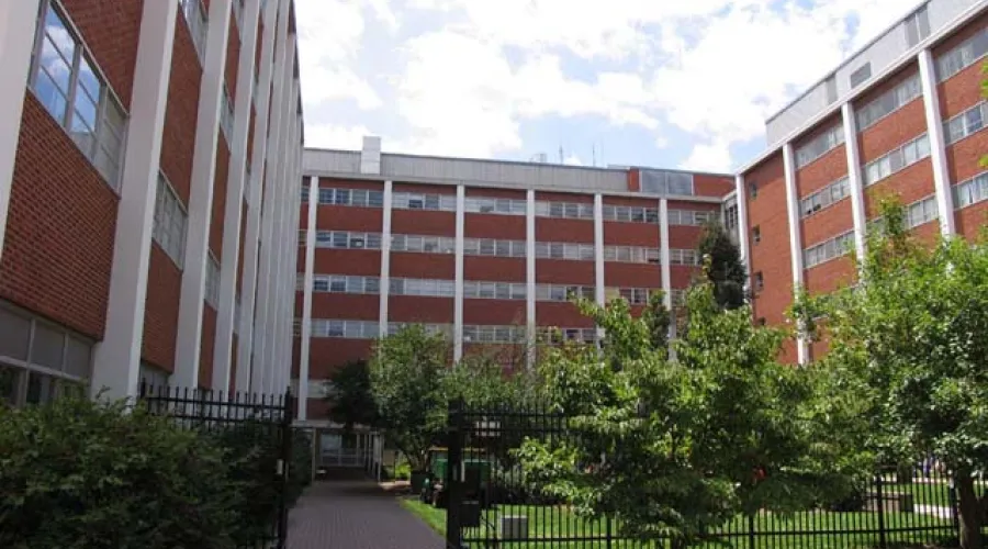 courtyard of the Medical Sciences Building
