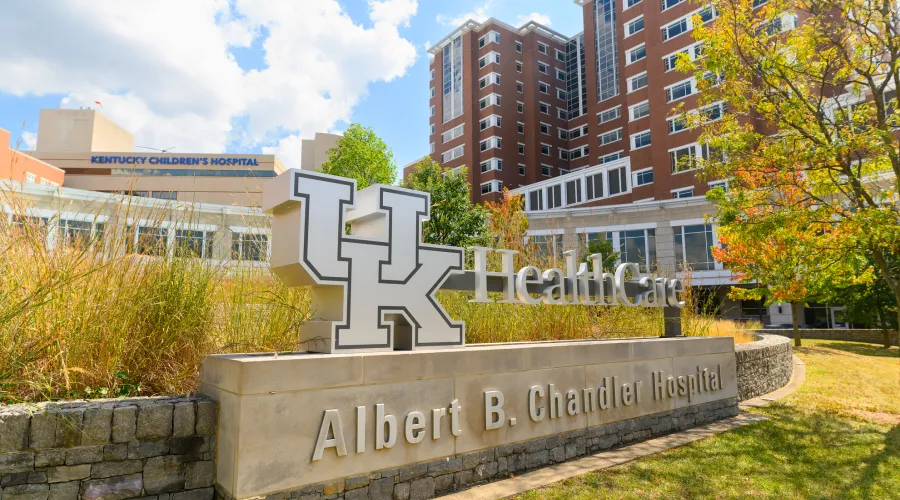 Exterior of UK HealthCare Chandler hospital.