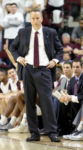 Billy Kennedy coached the Texas A&M Aggies from 2011 to ’19. During his time in College Station he was diagnosed with Parkinson’s disease. Photo by the Associated Press.